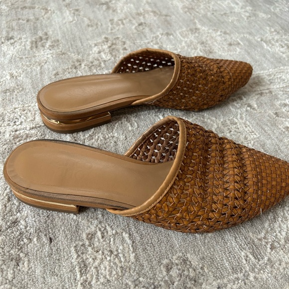 Franco Sarto Womens 7M Woven Tan Brown Leather Mules Flats Shoes Boho Classic - Picture 4 of 8